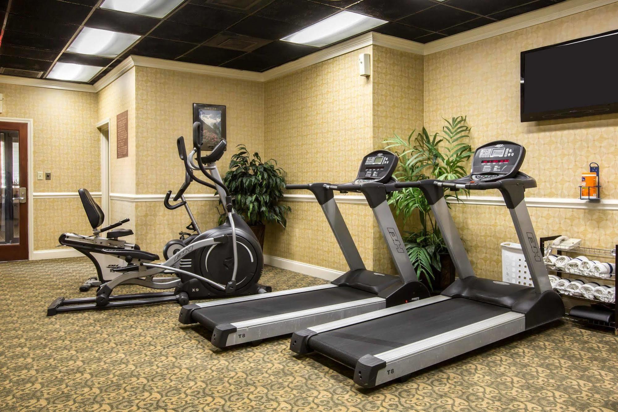 Quality Inn & Suites Greenville - Haywood Mall Buitenkant foto